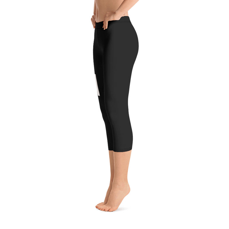 ‘Mom & Fit’ Capri Leggings