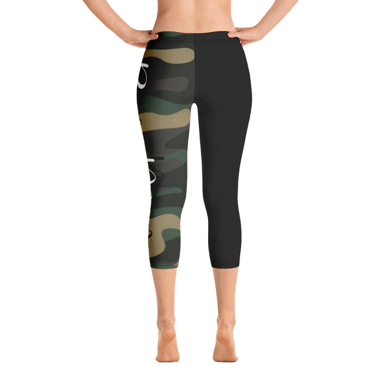 ‘Boss Mom’ Camo Capri Leggings